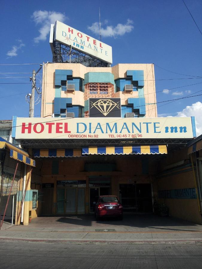 Hotel Diamante Inn Uriangato Eksteriør billede